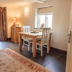 Holiday home Dove Tail Barn Underbarrow
