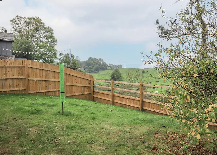 Dove Tail Barn * Underbarrow